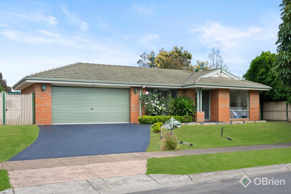 53 Spring Cct, Pakenham, VIC 3810