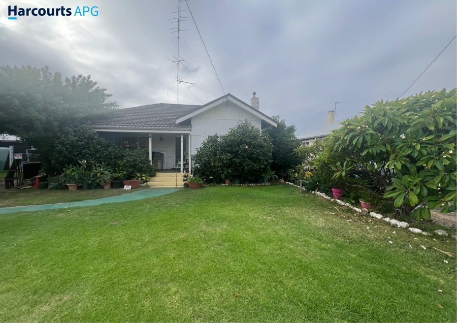 8 Strickland St, Bunbury, WA 6230