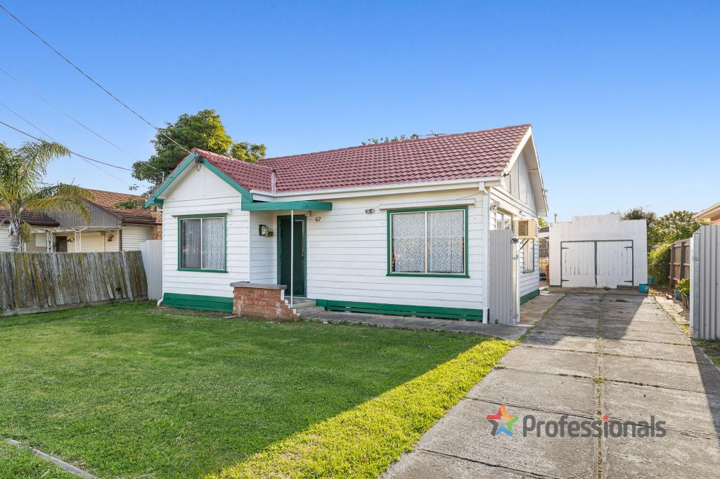 67 View St, St Albans, VIC 3021