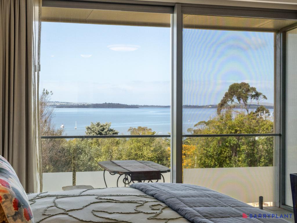 8 Hilltop Cres, Rhyll, VIC 3923