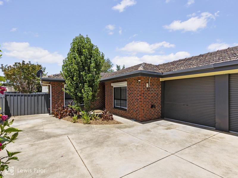 2/4 FIRST AVE, WARRADALE, SA 5046