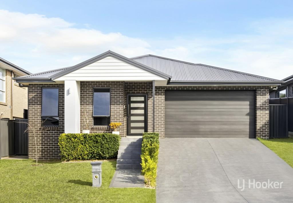 15 Cumbria St, Thirlmere, NSW 2572