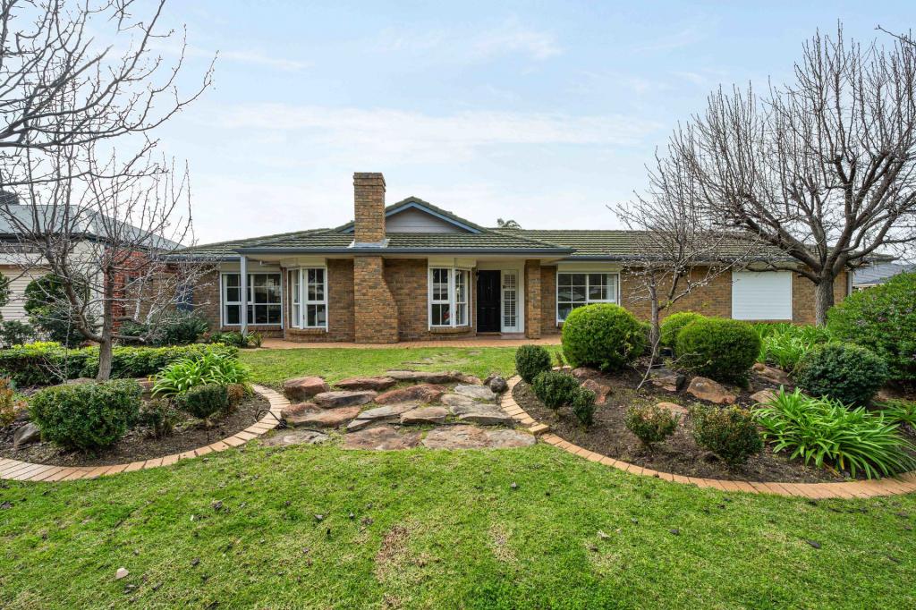 36 Bartlett Dr, Novar Gardens, SA 5040
