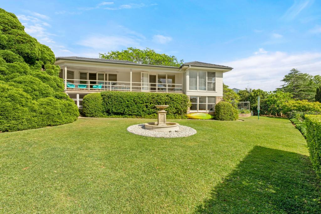 130 River Rd, Sussex Inlet, NSW 2540