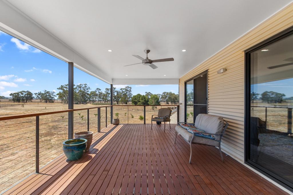 70 Laura-Beetaloo Rd, Laura, SA 5480