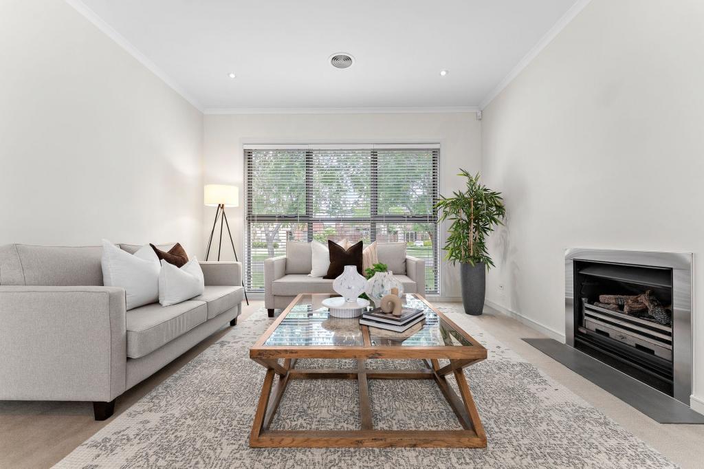 1 Inverness Pl, Heatherton, VIC 3202