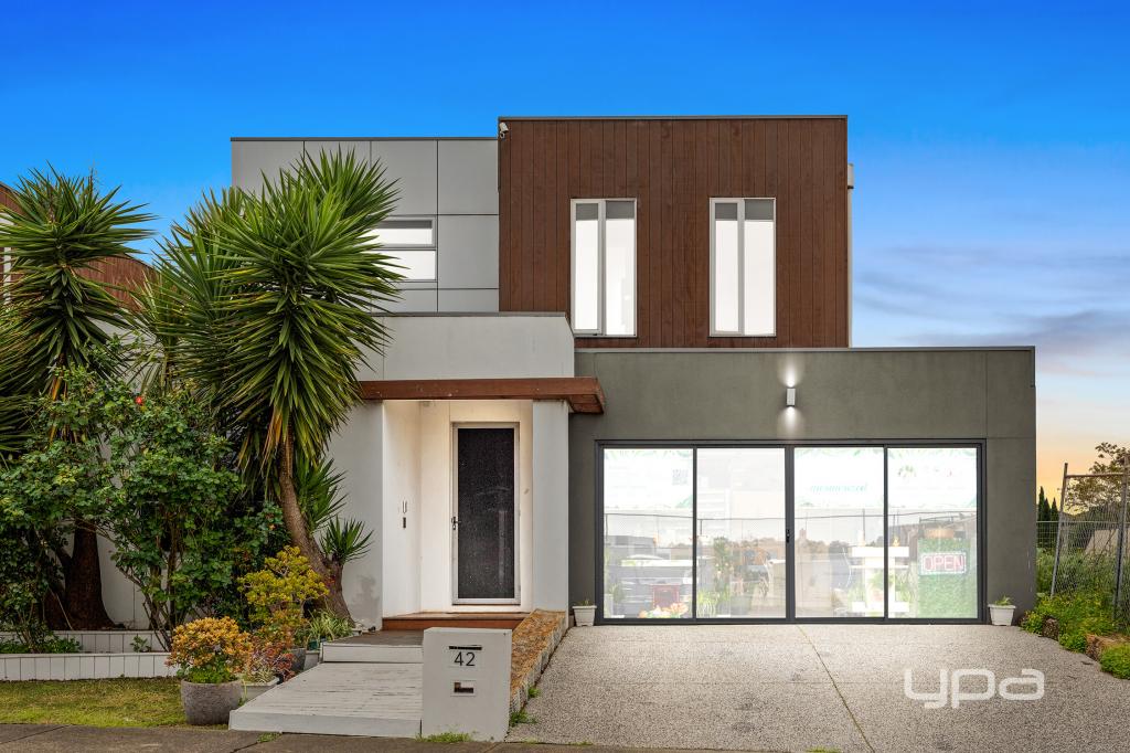 42 Nobel Banks Dr, Cairnlea, VIC 3023