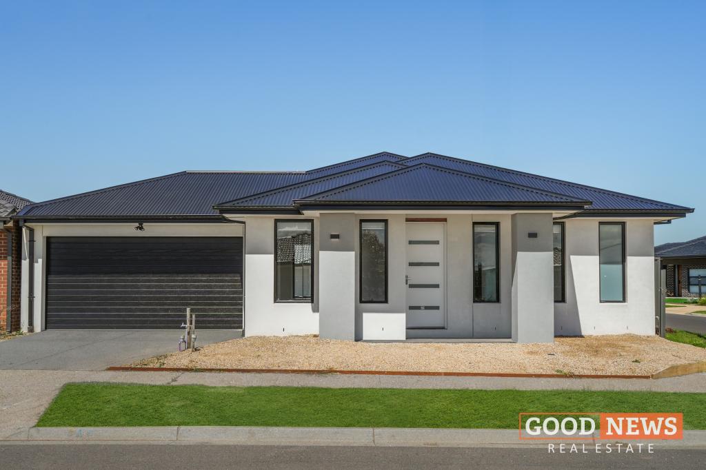 14 CYAD WAY, MANOR LAKES, VIC 3024