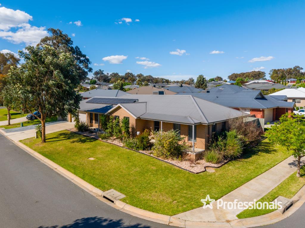 66 Songlark Cres, Thurgoona, NSW 2640