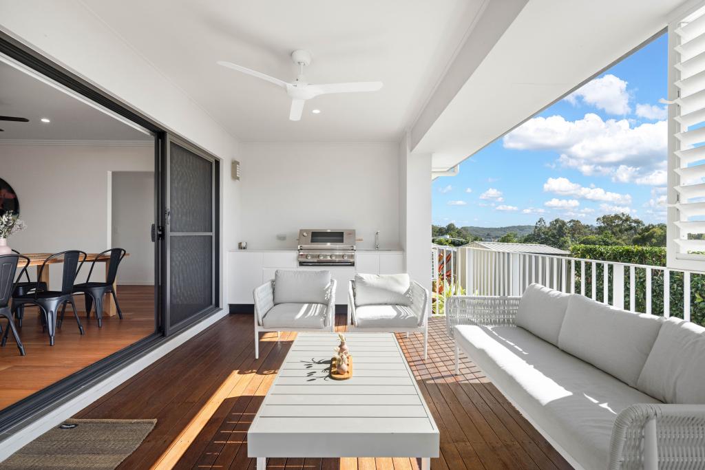 20 Nollamara Dr, Elanora, QLD 4221