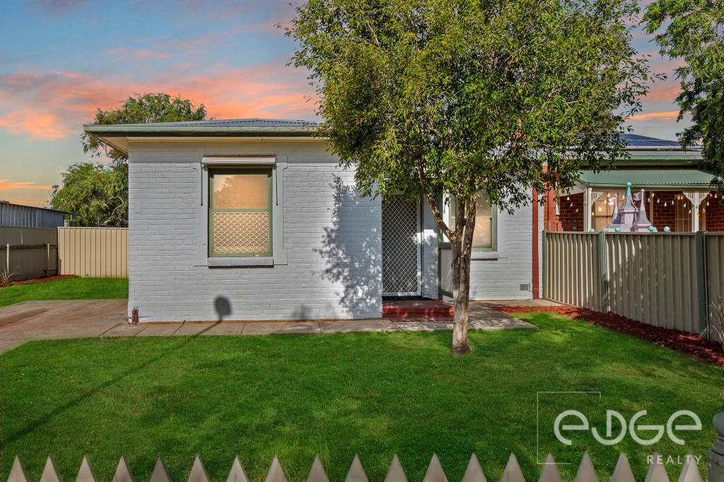 8 Old Sarum Rd, Elizabeth North, SA 5113