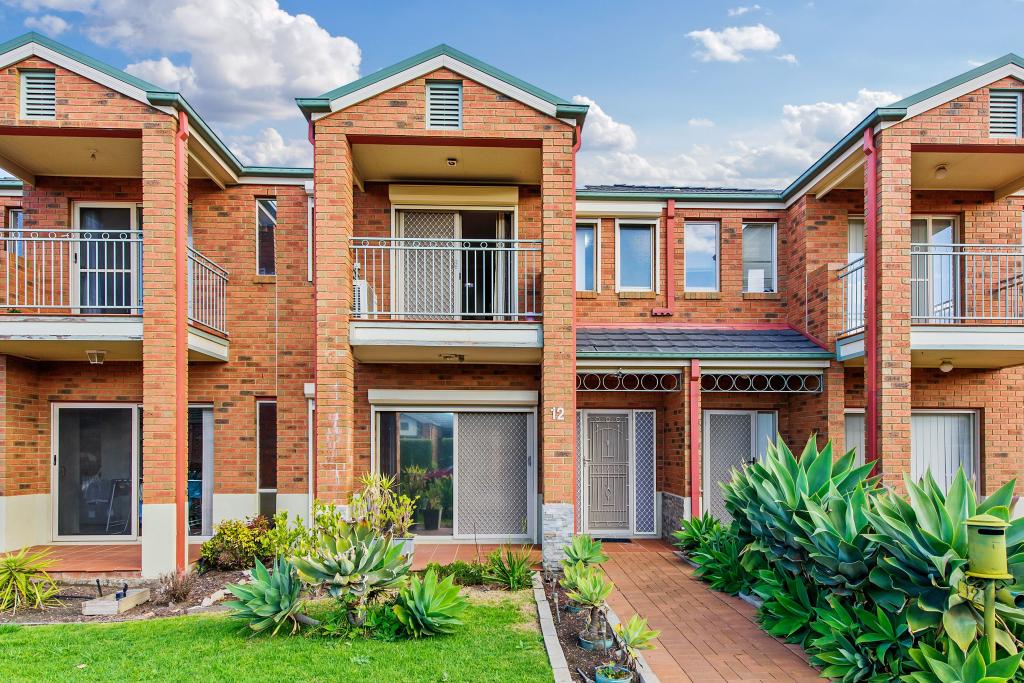 12 The Glades, Taylors Hill, VIC 3037