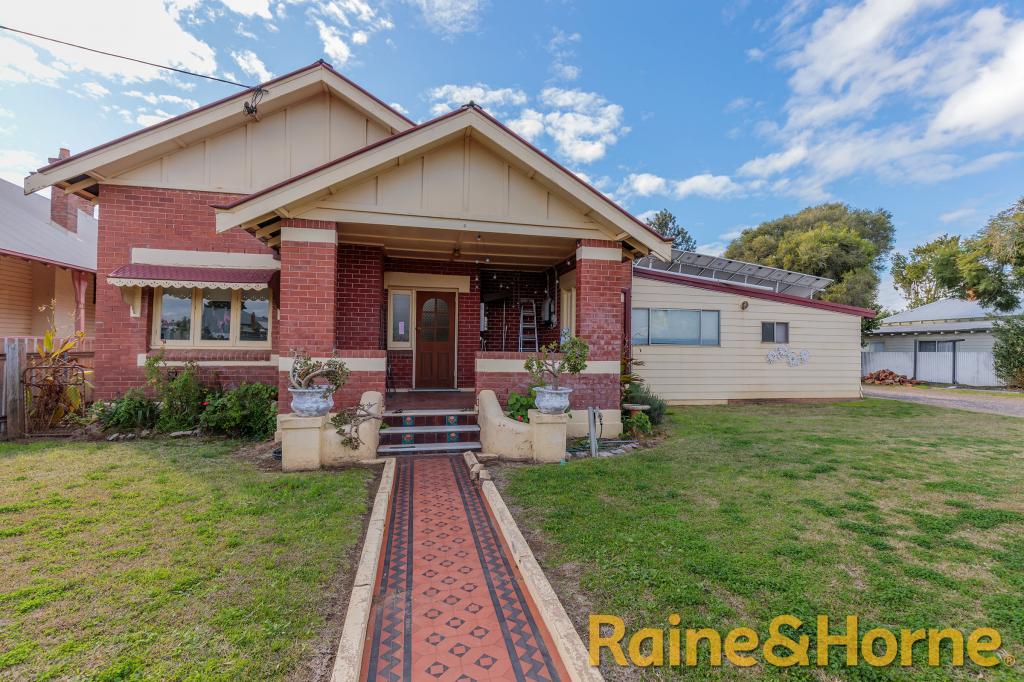 8 MYRTLE ST, GILGANDRA, NSW 2827
