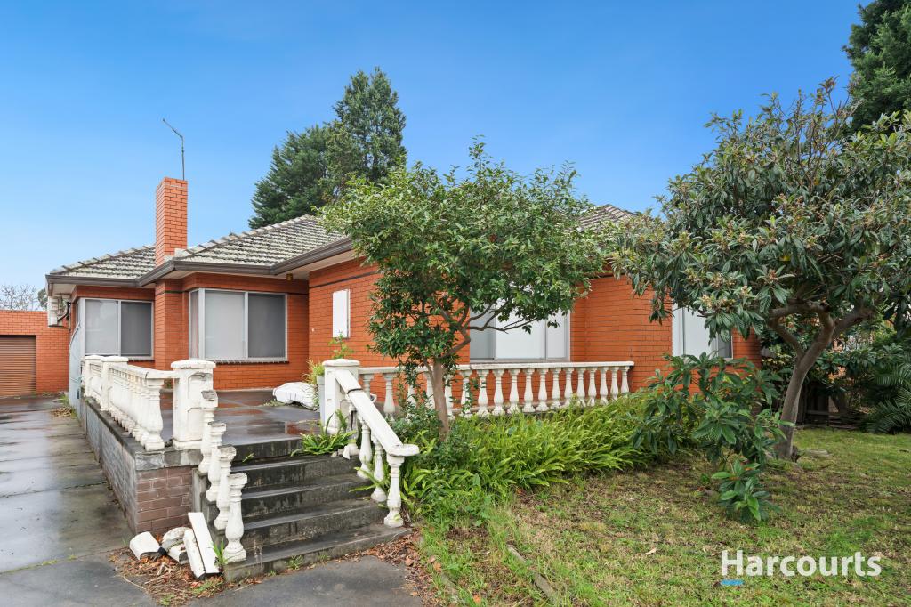 35 LAWLEY ST, RESERVOIR, VIC 3073