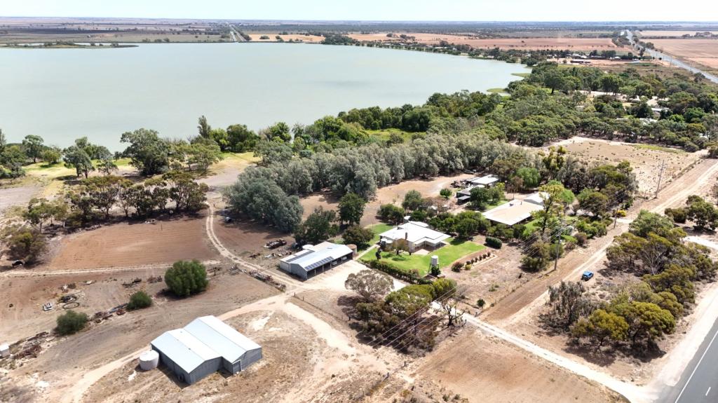 2525 Murray Valley Hwy, Mystic Park, VIC 3579