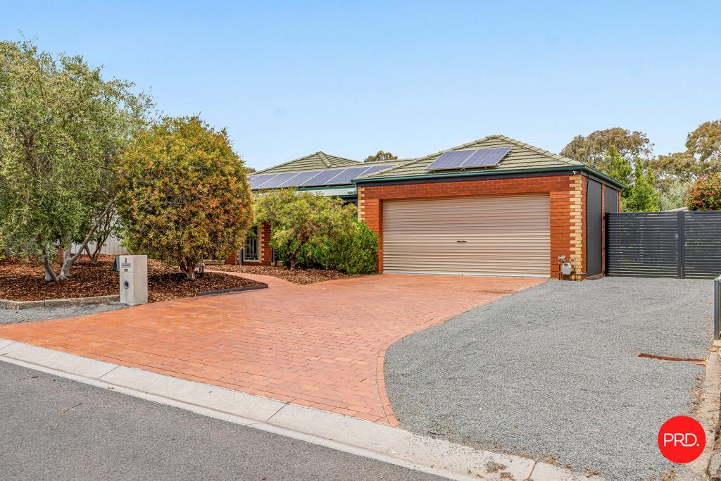 2 Joshua Ct, Spring Gully, VIC 3550