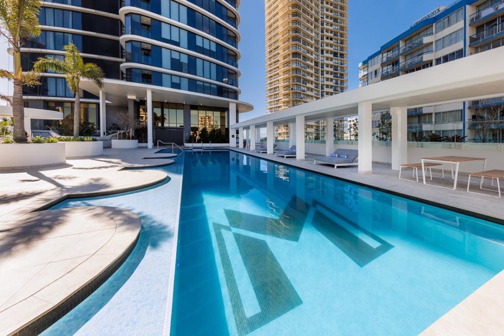 VARIOUS/84 THE ESPLANADE, SURFERS PARADISE, QLD 4217