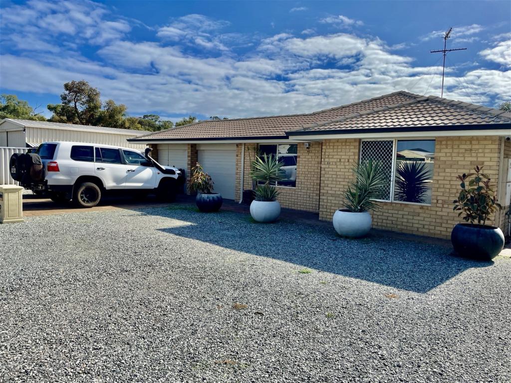 45 Pentland Cres, Dudley Park, WA 6210