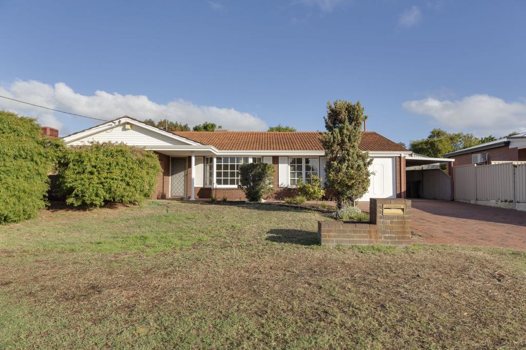 19 Hutchings Way, Kardinya, WA 6163