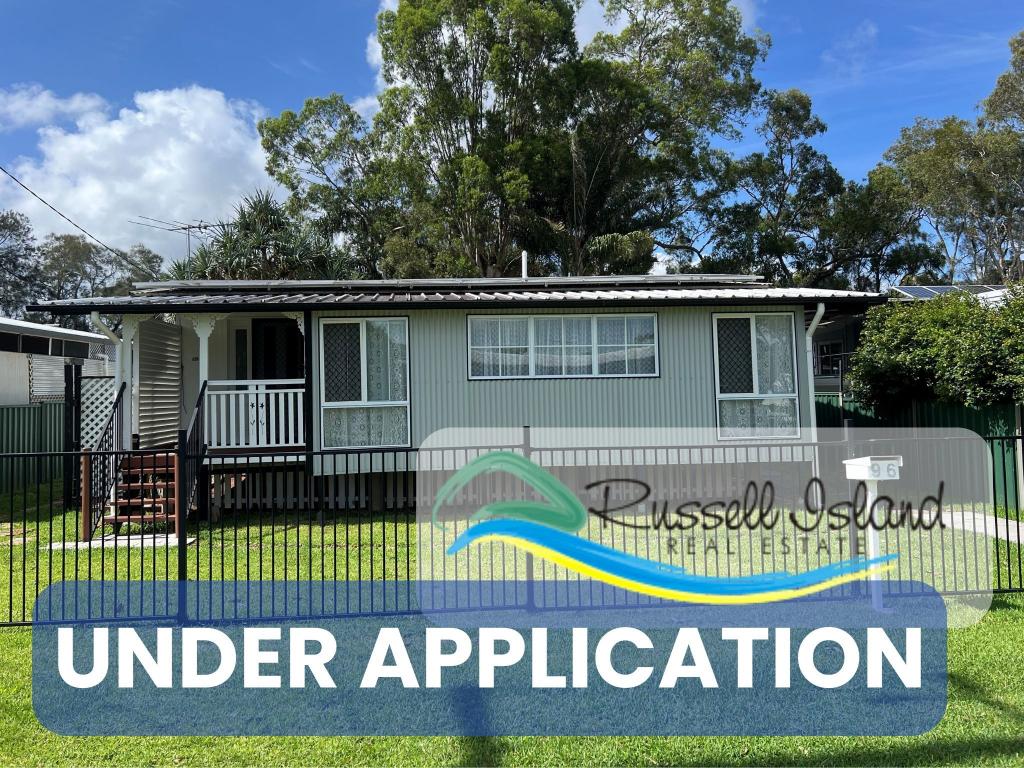 96 Treasure Island Ave, Karragarra Island, QLD 4184