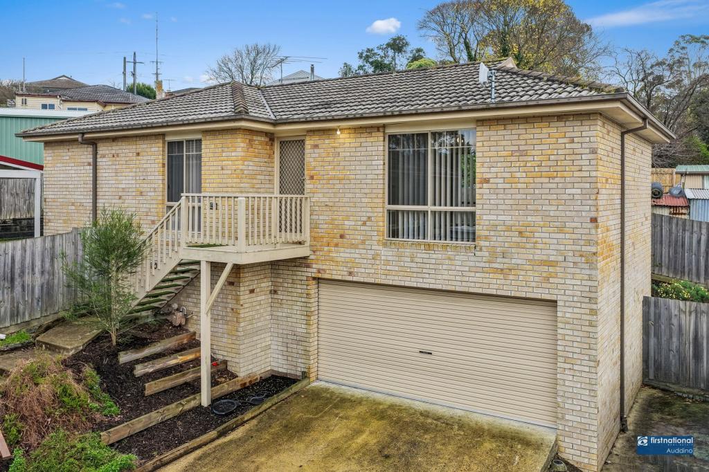 9/11 Lower Gordon St, Korumburra, VIC 3950