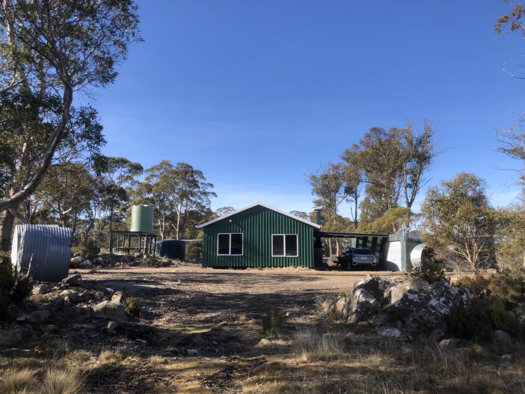 8 HEADLAM RD, REYNOLDS NECK, TAS 7304