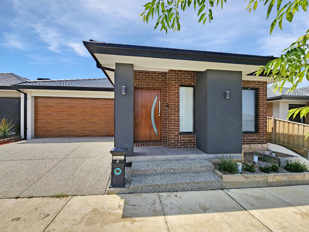6 Arnold Cct, Charlemont, VIC 3217