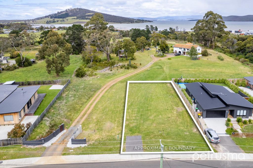 56a Mannata St, Lauderdale, TAS 7021