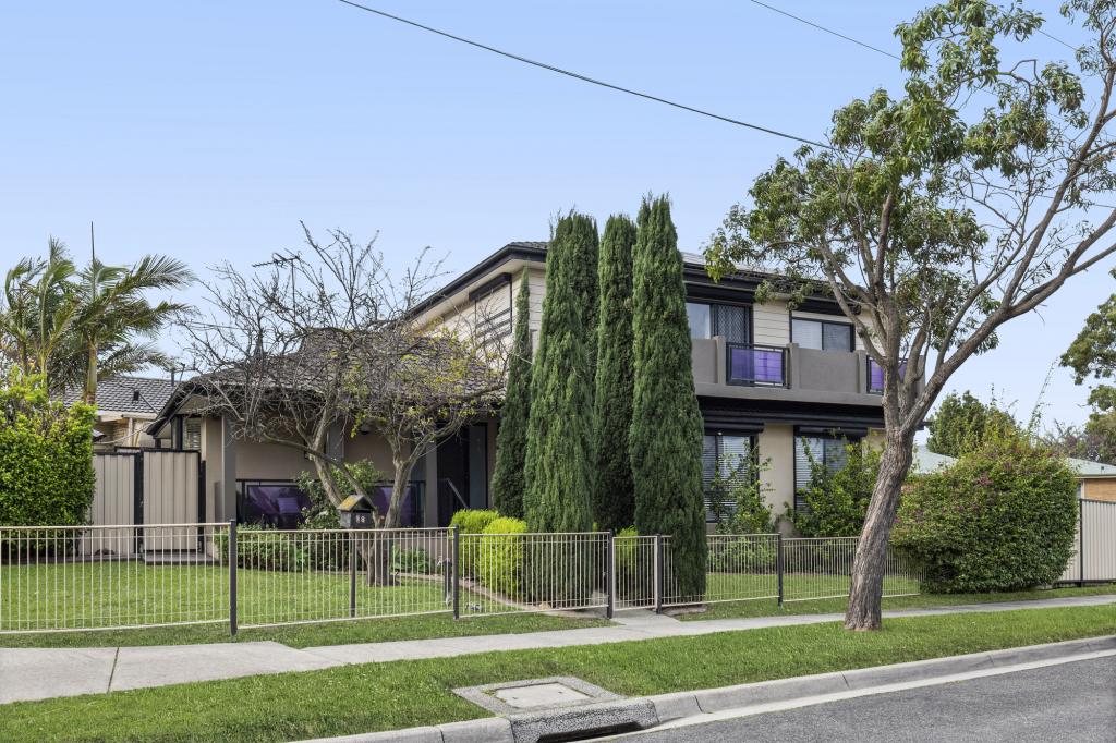 28 Piccadilly Cres, Keysborough, VIC 3173