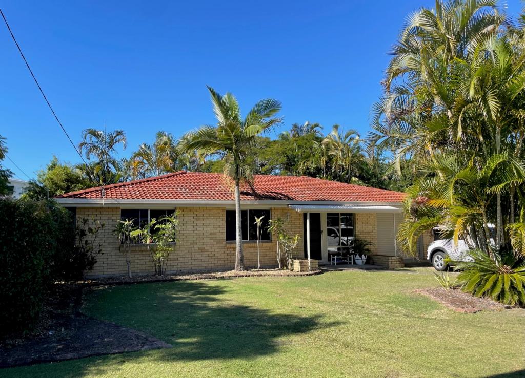 13 Mokera Ave, Palm Beach, QLD 4221