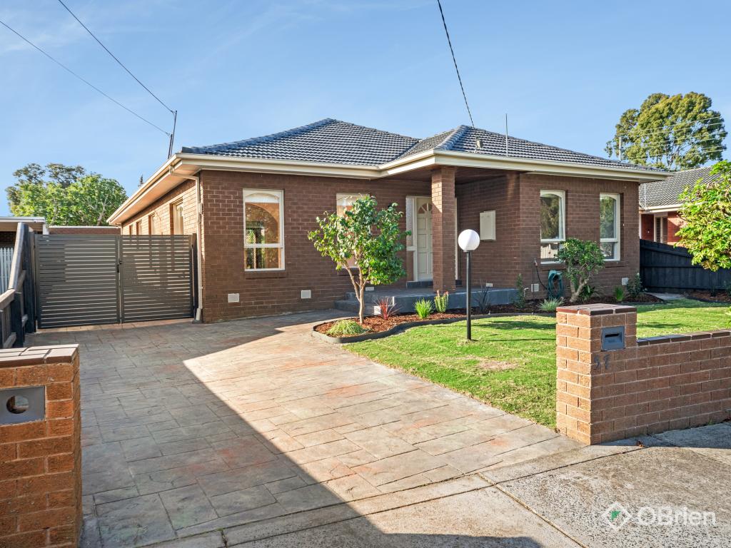 57 Warren Rd, Cheltenham, VIC 3192