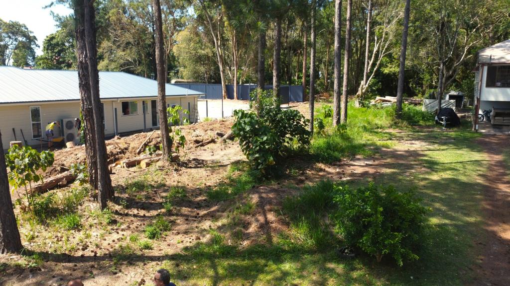 24 Arthur St, Macleay Island, QLD 4184