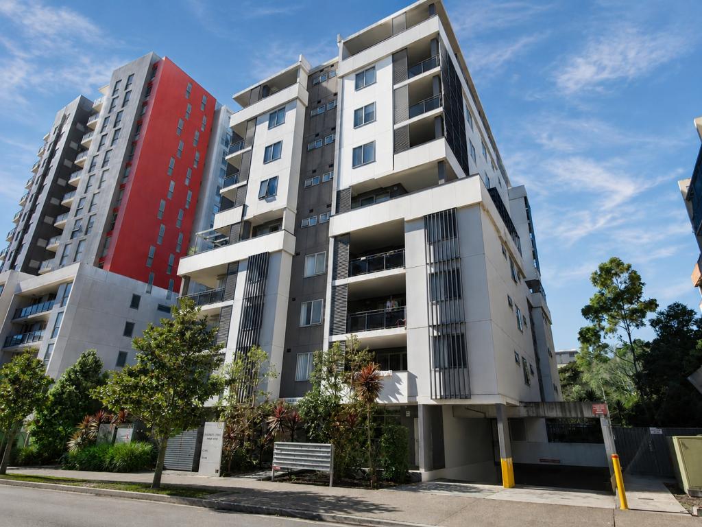 11/4-6 BROWNE PDE, WARWICK FARM, NSW 2170