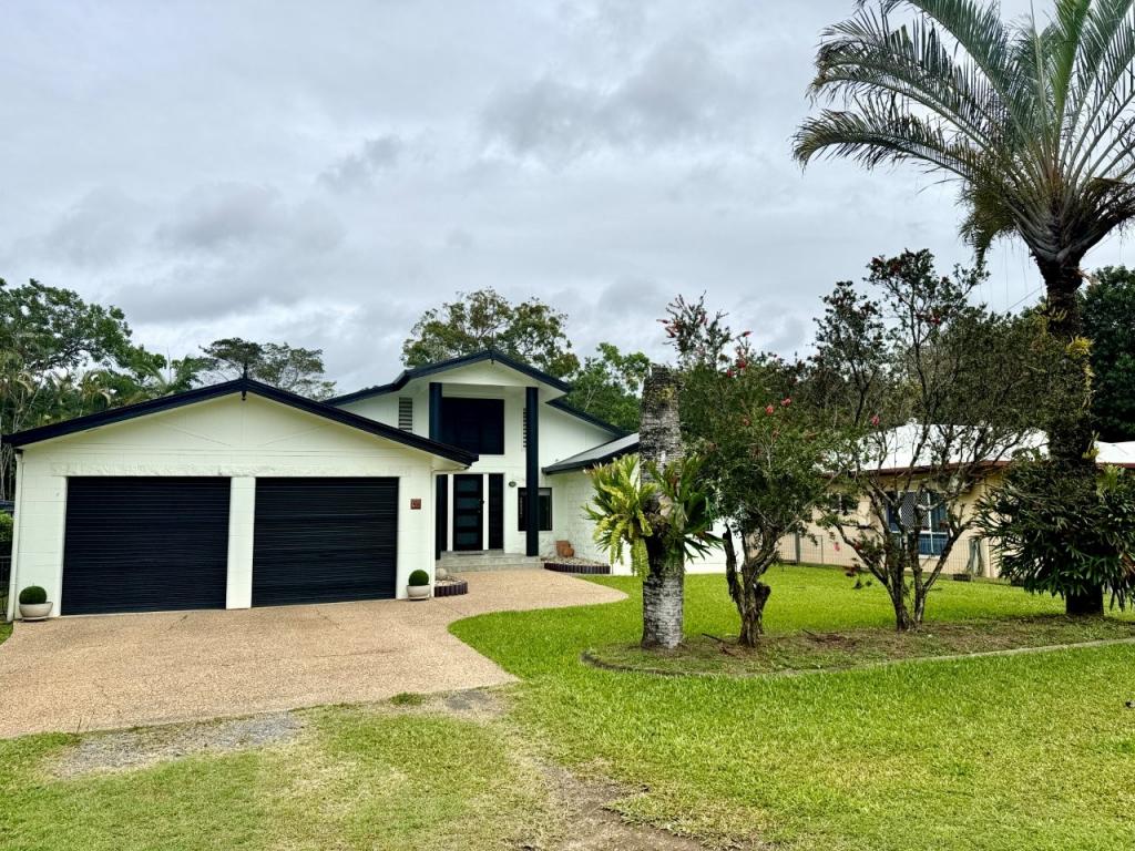 25 Maxwell St, Mossman, QLD 4873