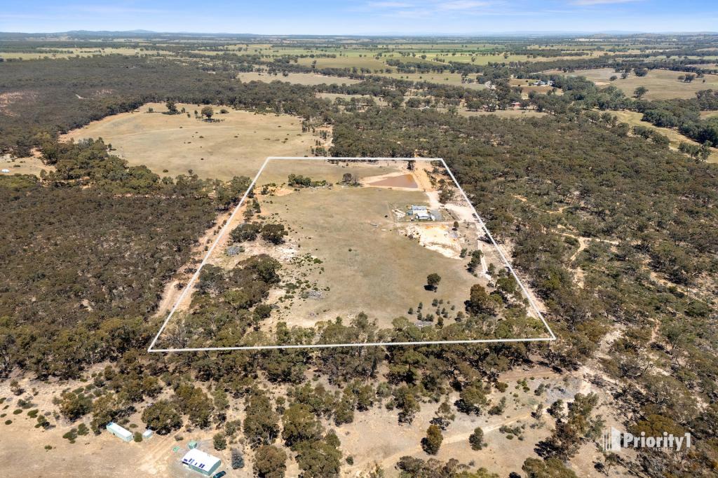 407 Logan-Wedderburn Rd, Wedderburn, VIC 3518