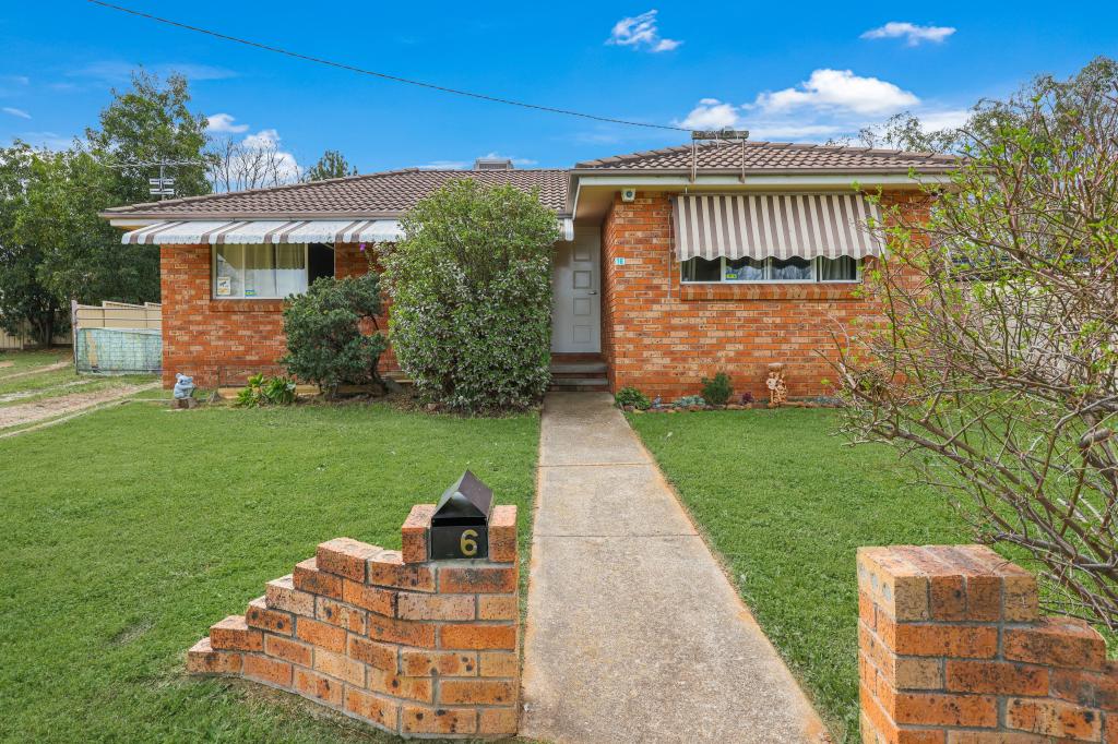 16 Hamilton Ct, West Tamworth, NSW 2340