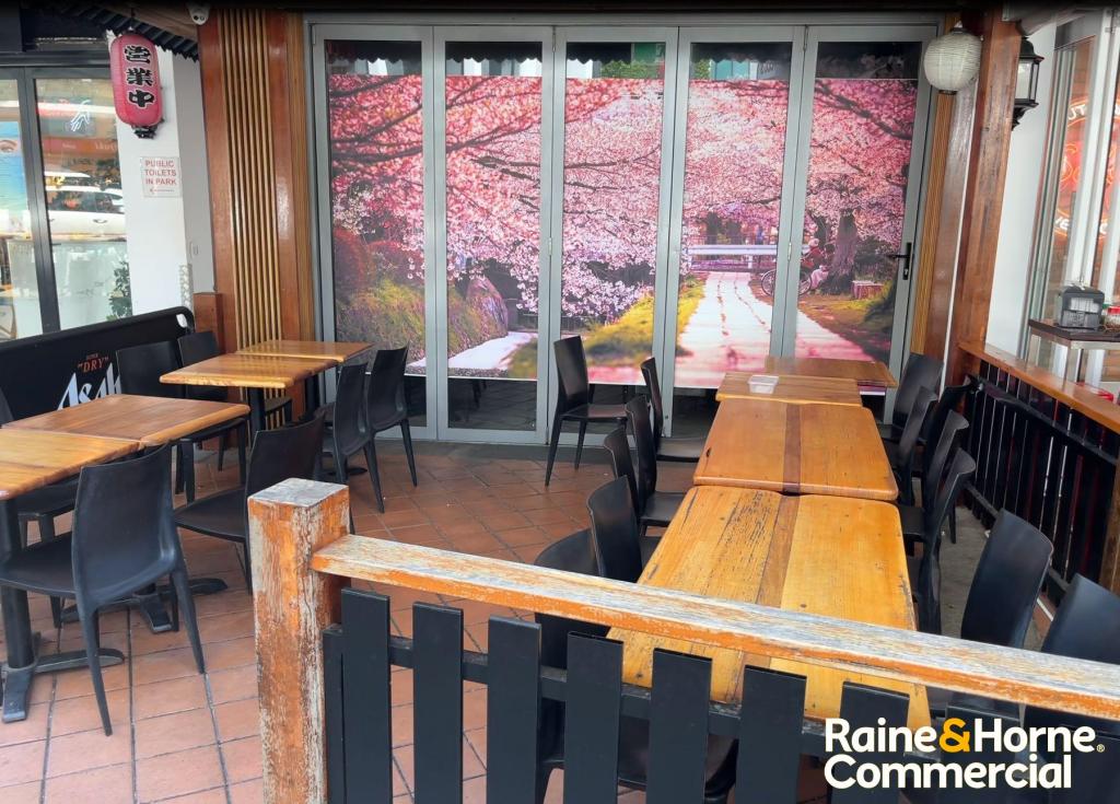 7/24 - 26 Queensland Ave, Broadbeach, QLD 4218