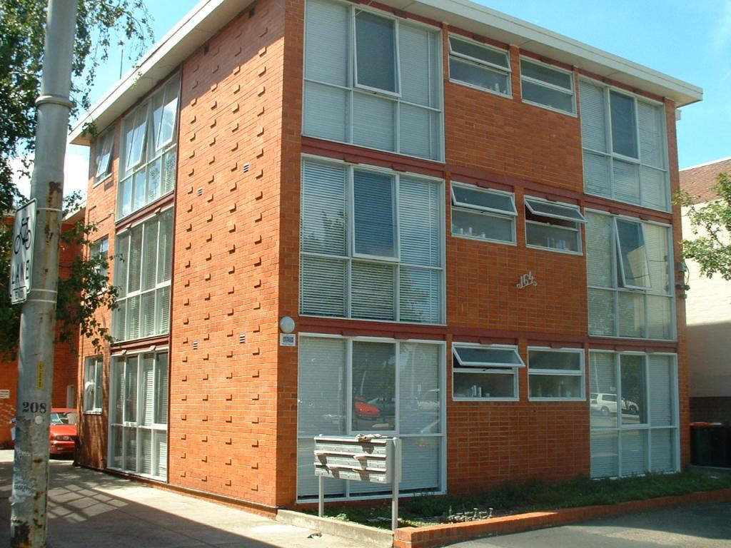 1/164 CHAPEL ST, ST KILDA, VIC 3182