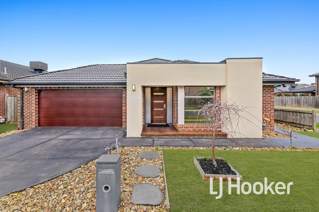 31 SIMMENTAL DR, CLYDE NORTH, VIC 3978