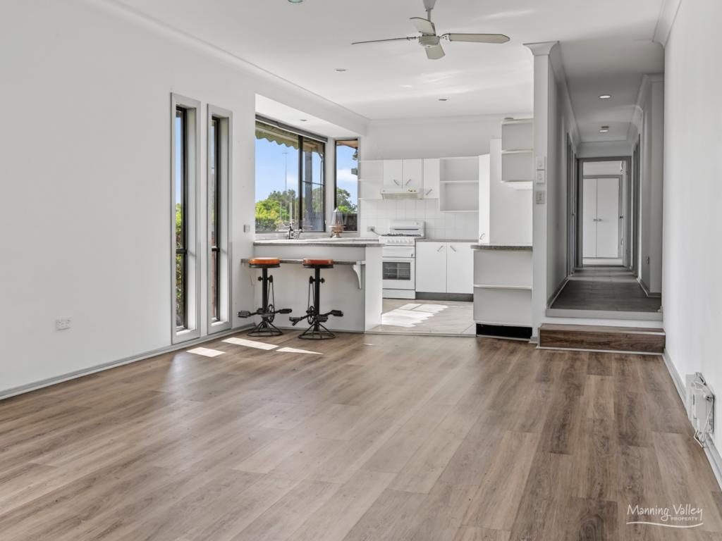10 Toona Cl, Taree, NSW 2430