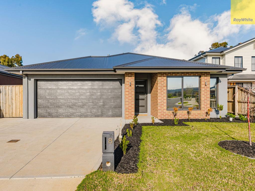 8 Blake Dr, Maddingley, VIC 3340