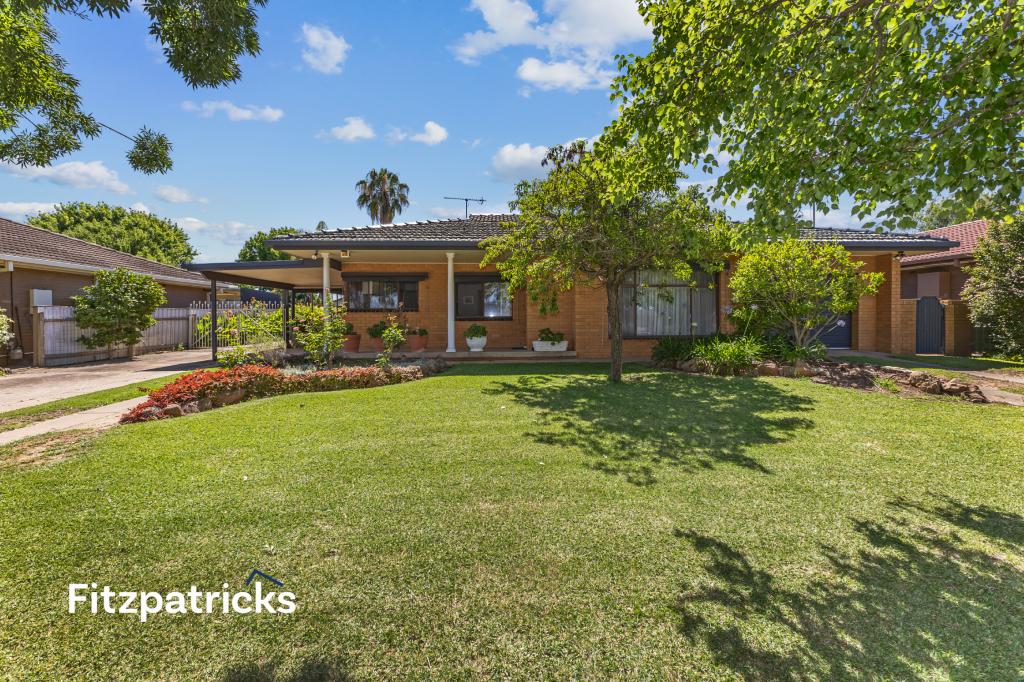 22 Eastlake Dr, Lake Albert, NSW 2650