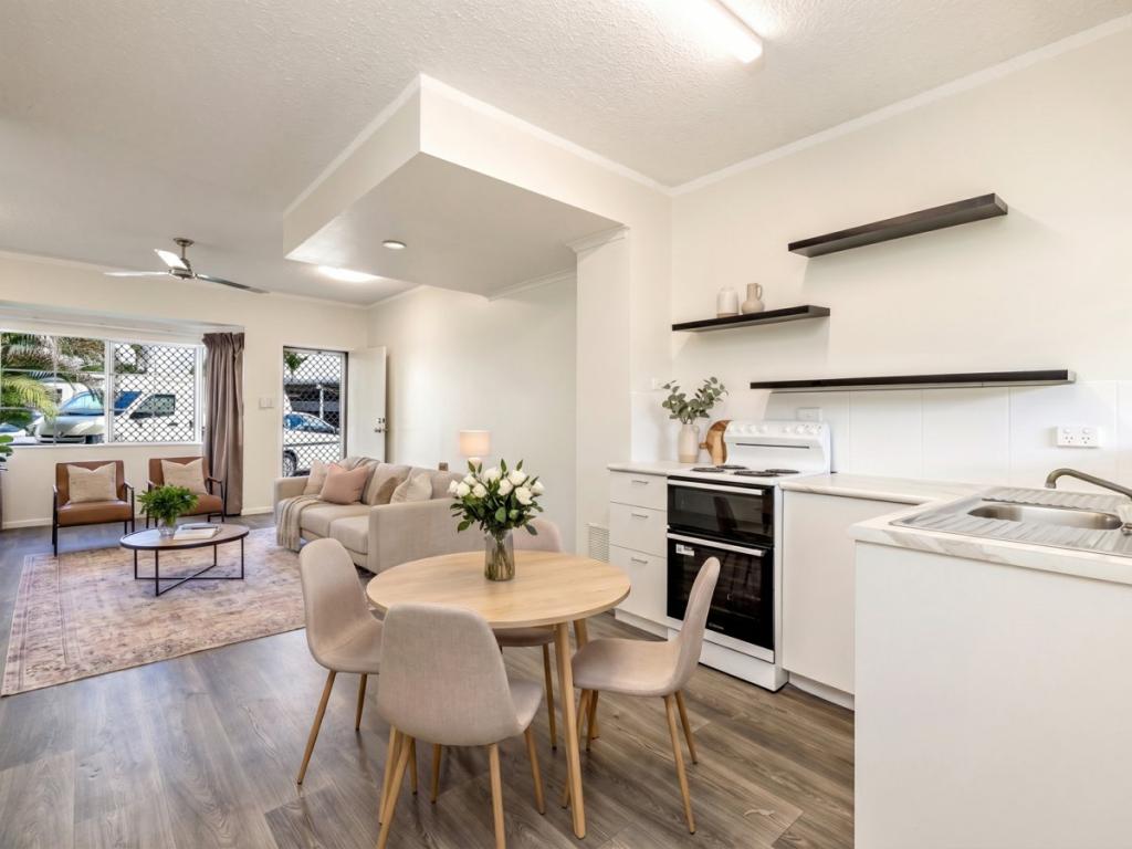 4/11 Brown St, Woree, QLD 4868