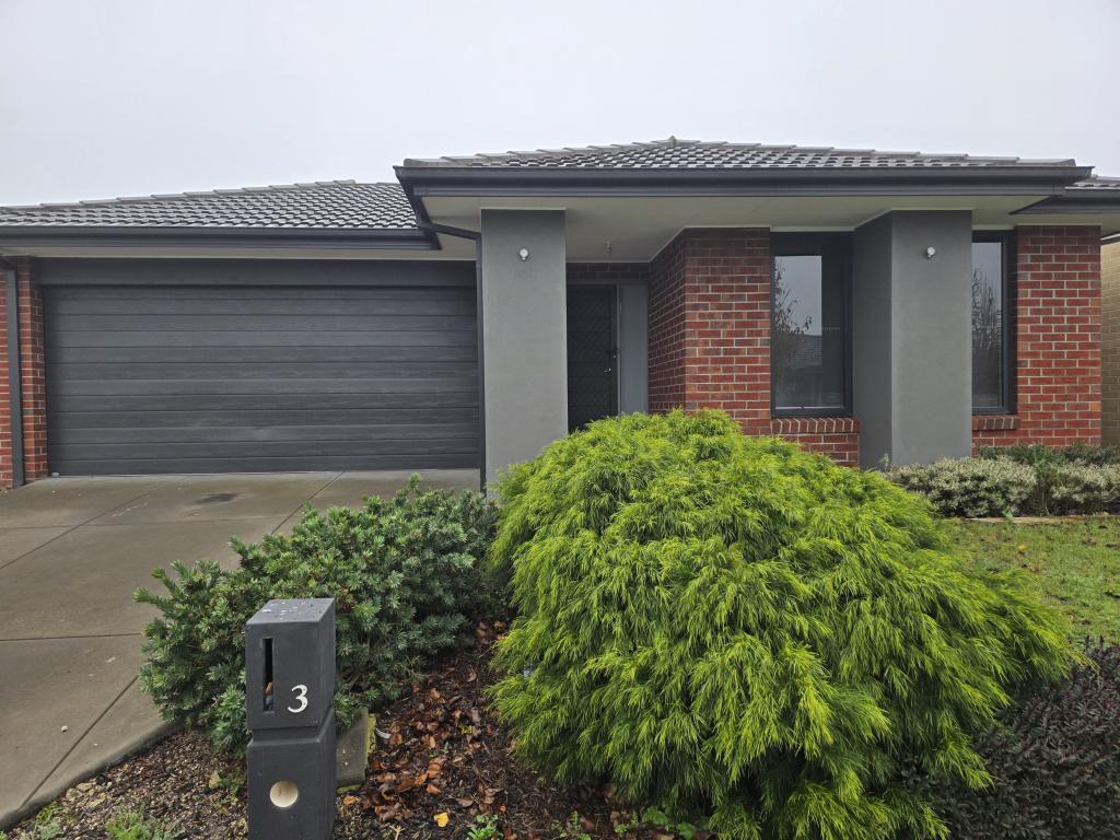 3 DOMAIN DR, BEVERIDGE, VIC 3753