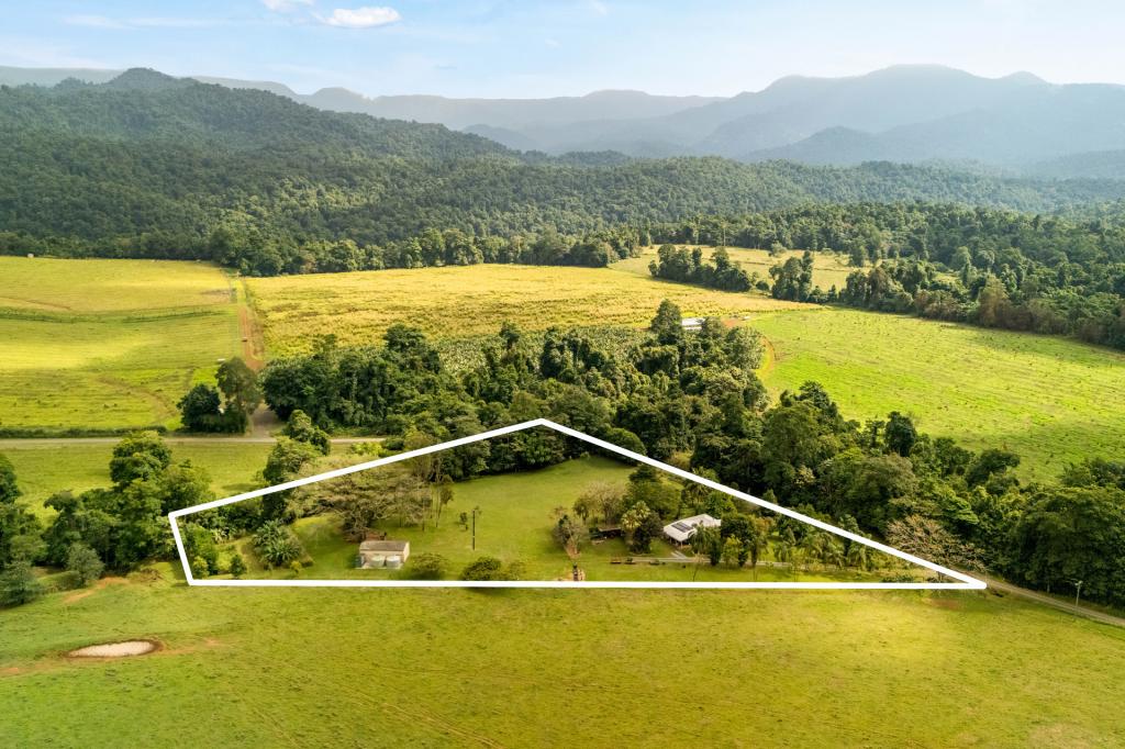 934 PULLOM RD, NERADA, QLD 4860