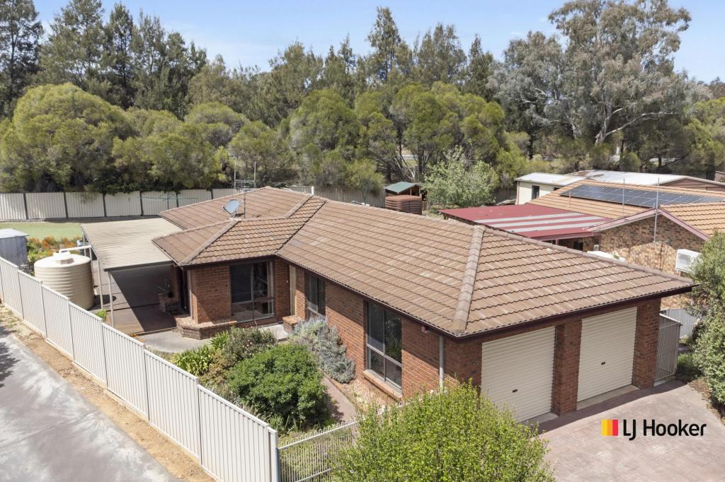 29 Bilkurra St, Queanbeyan West, NSW 2620