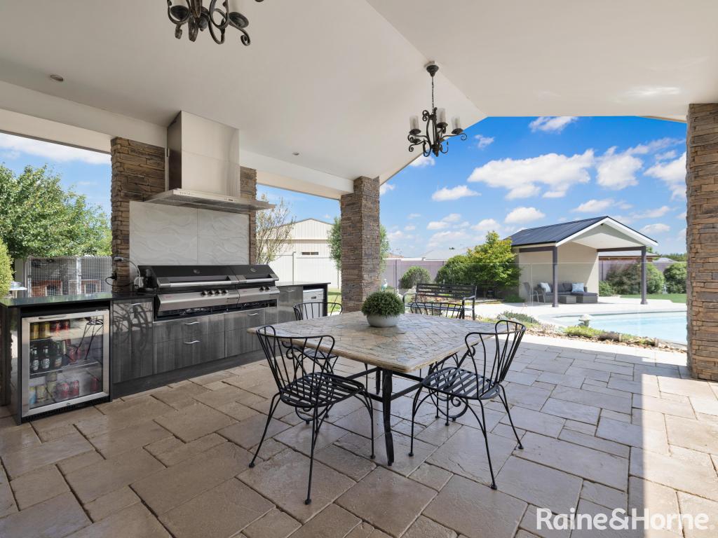 175 Blue Ridge Dr, White Rock, NSW 2795