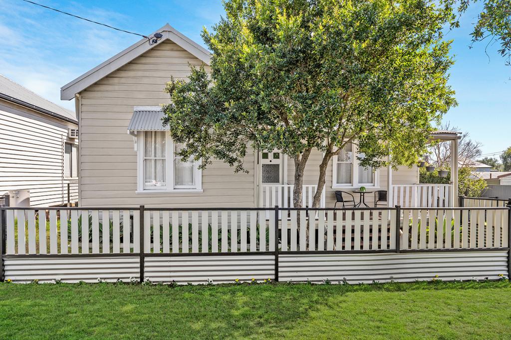 14 Government Rd, Weston, NSW 2326