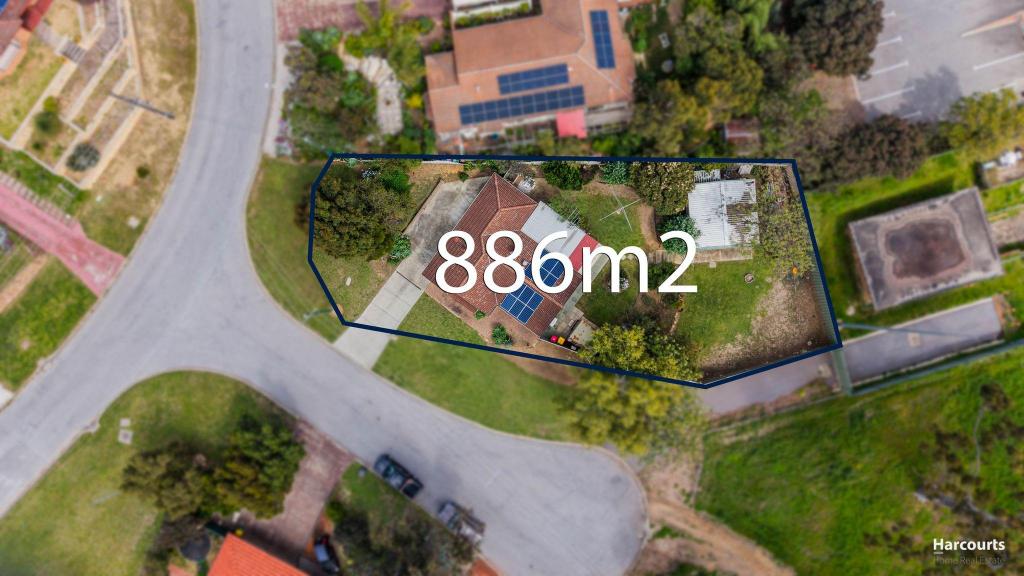 2 Crystal Ct, Mount Richon, WA 6112