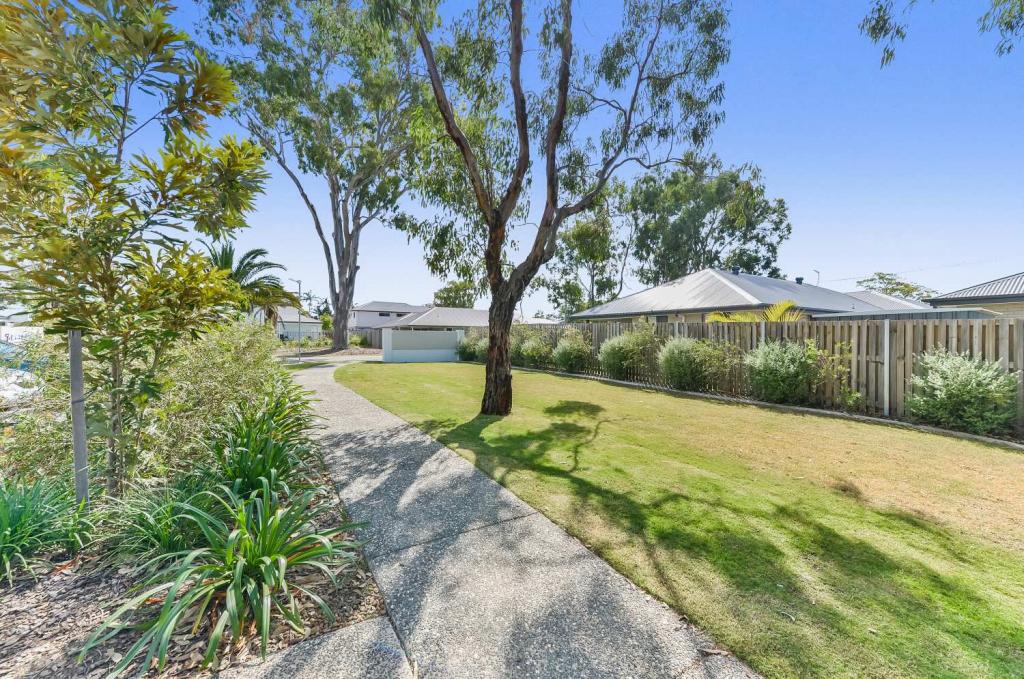 4/60 Grahams Rd, Strathpine, QLD 4500